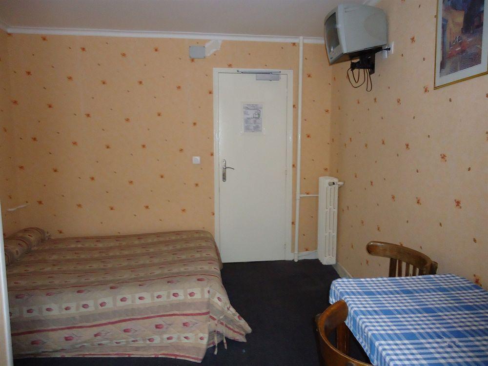 Hotel Des Arts Parijs Buitenkant foto